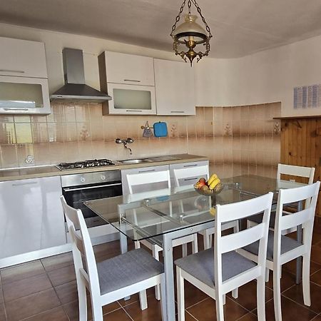 Apartman Andela Preko Exteriér fotografie
